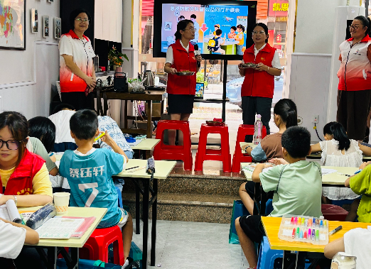 平安产险泉州公司：急救防蚊齐科普 暑期必修课为安全加码
